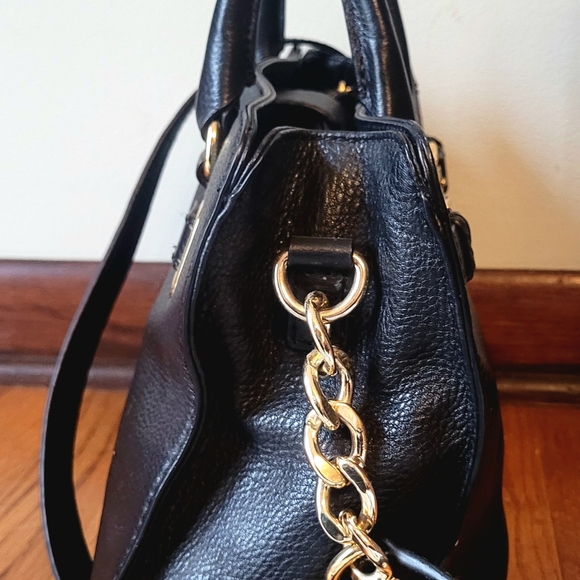 Michael Kors Satchel Crossbody Black Pebble Grain Leather like new condition. - Picture 3 of 5